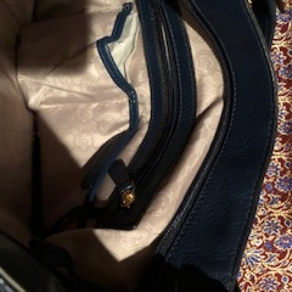 NWT Michael Kors Lrg Shldrbag Pebble Leather Navy